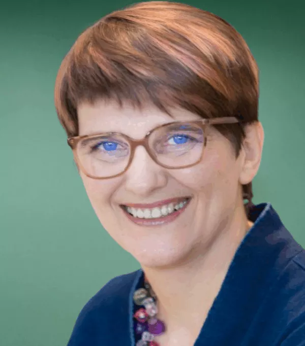 Dr Maria Jencikova - Diplômée en médecine